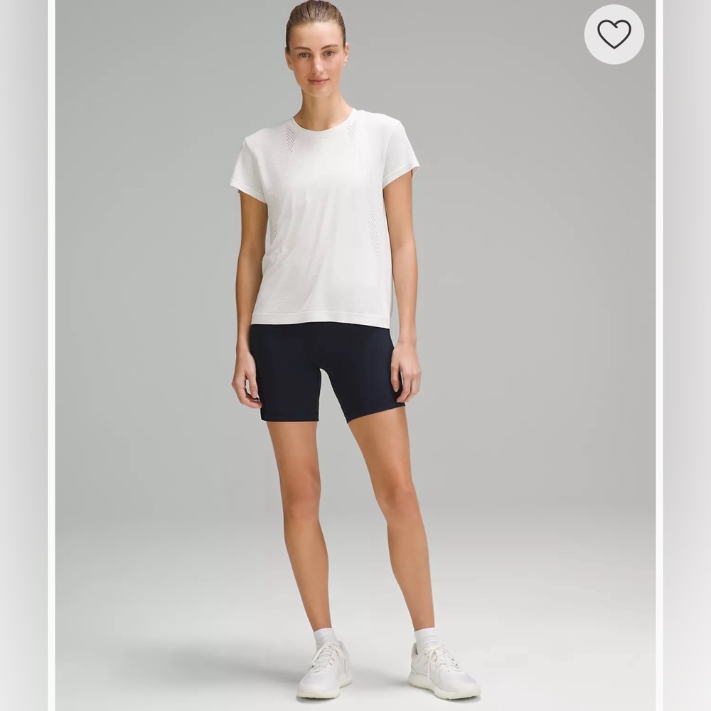 Lululemon Navy blue Wunder train biker shorts